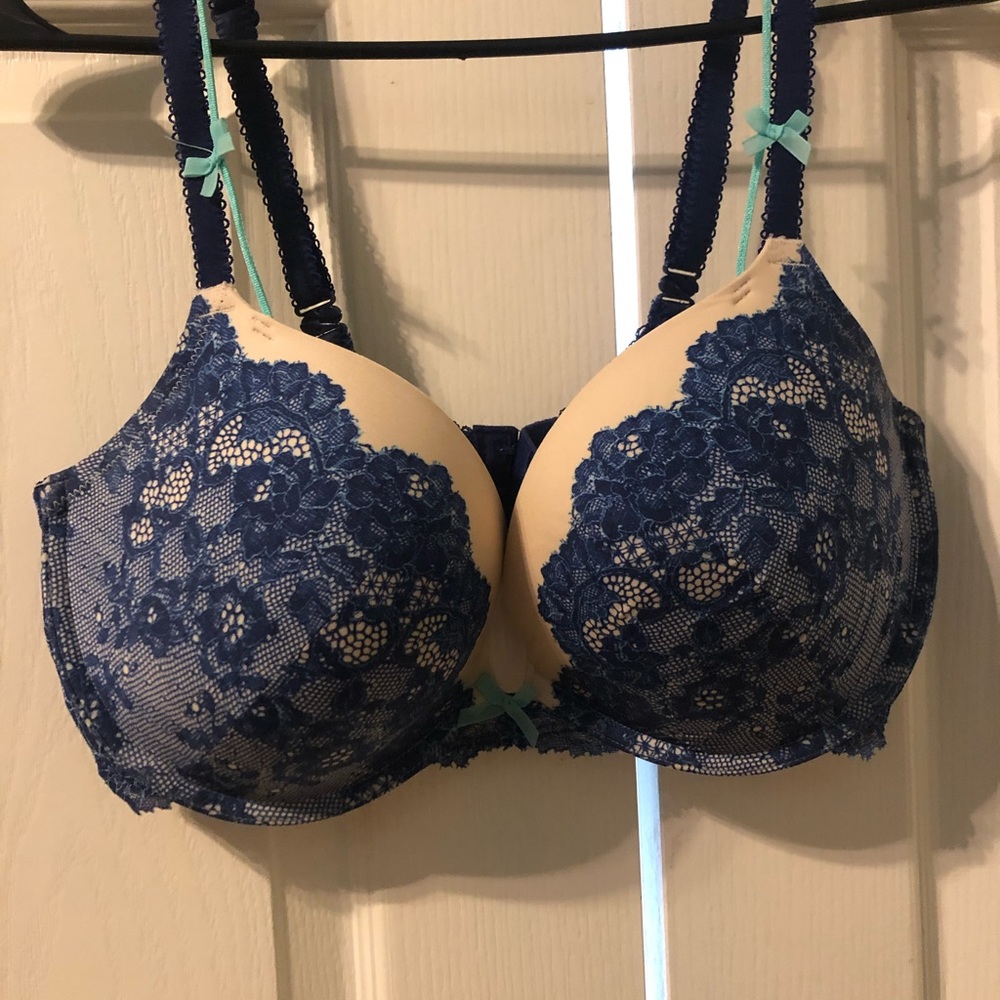 Victoria’s Secret Bra